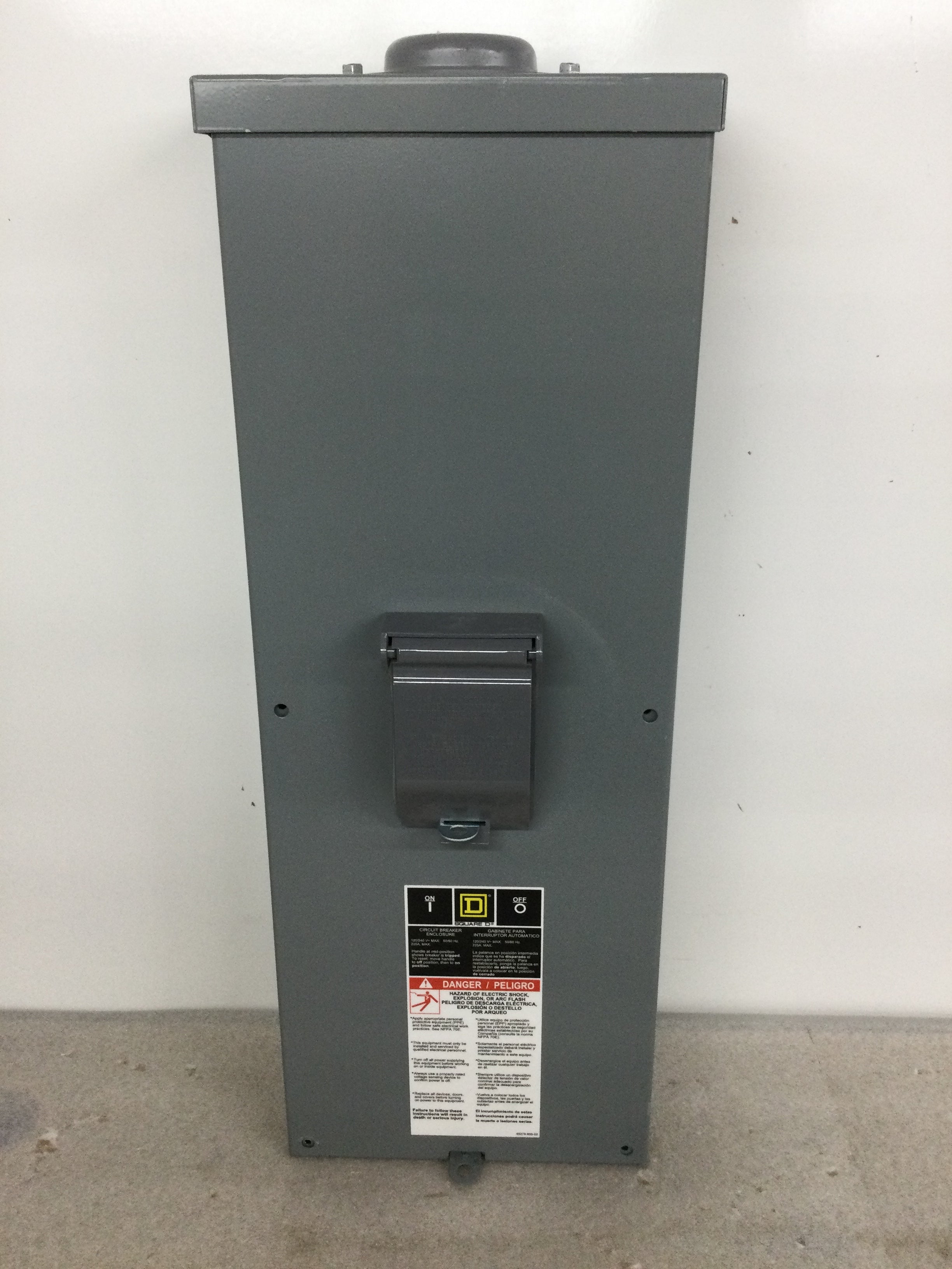 Square D QOM2E2200NRB QO 200 Amp 2Pole Outdoor Circuit Breaker Enclos