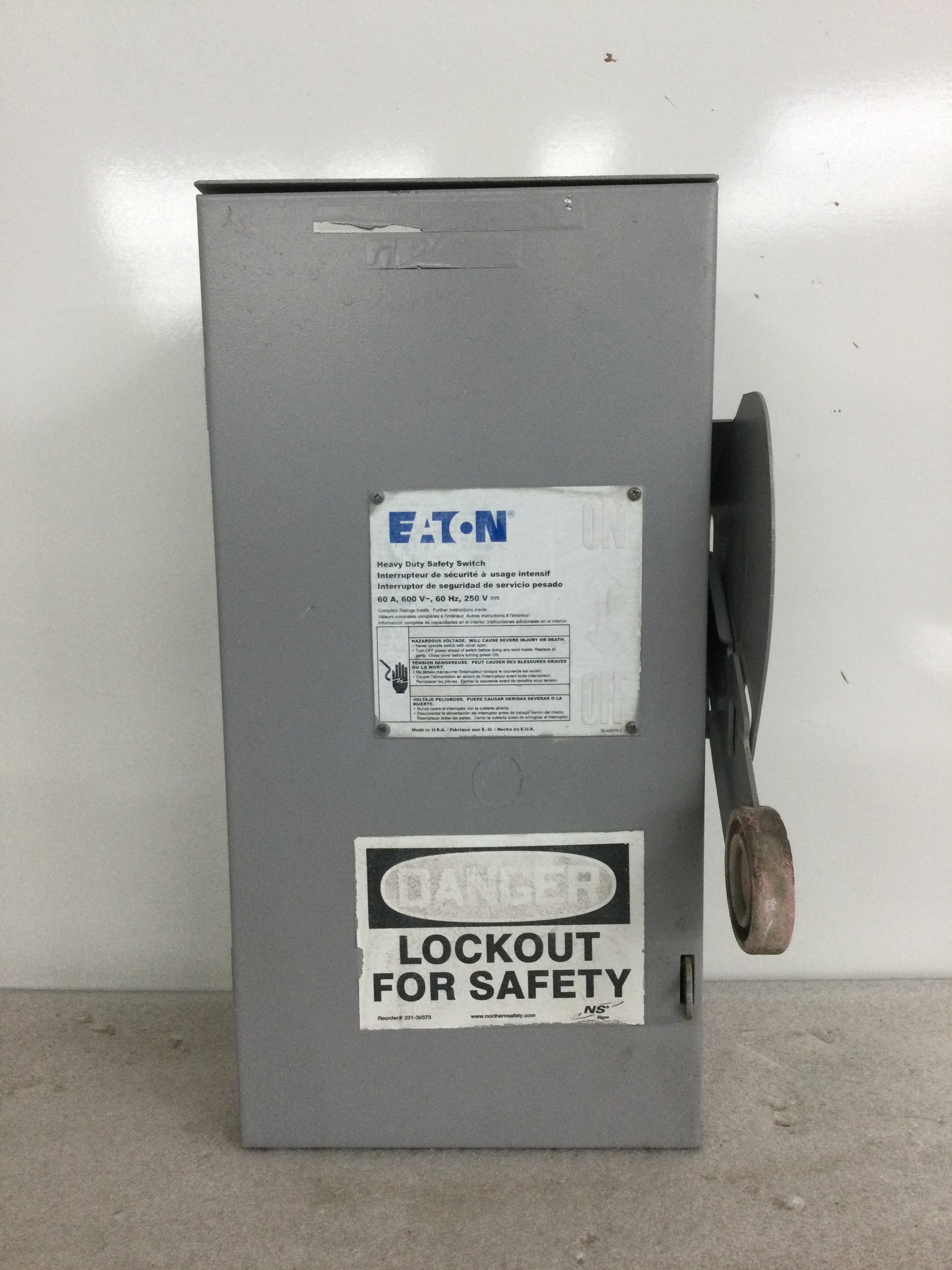 Interrupteur De Sécurité Eaton DH362NGK — 60 A, 600 VAC, Occasion En Excellent état