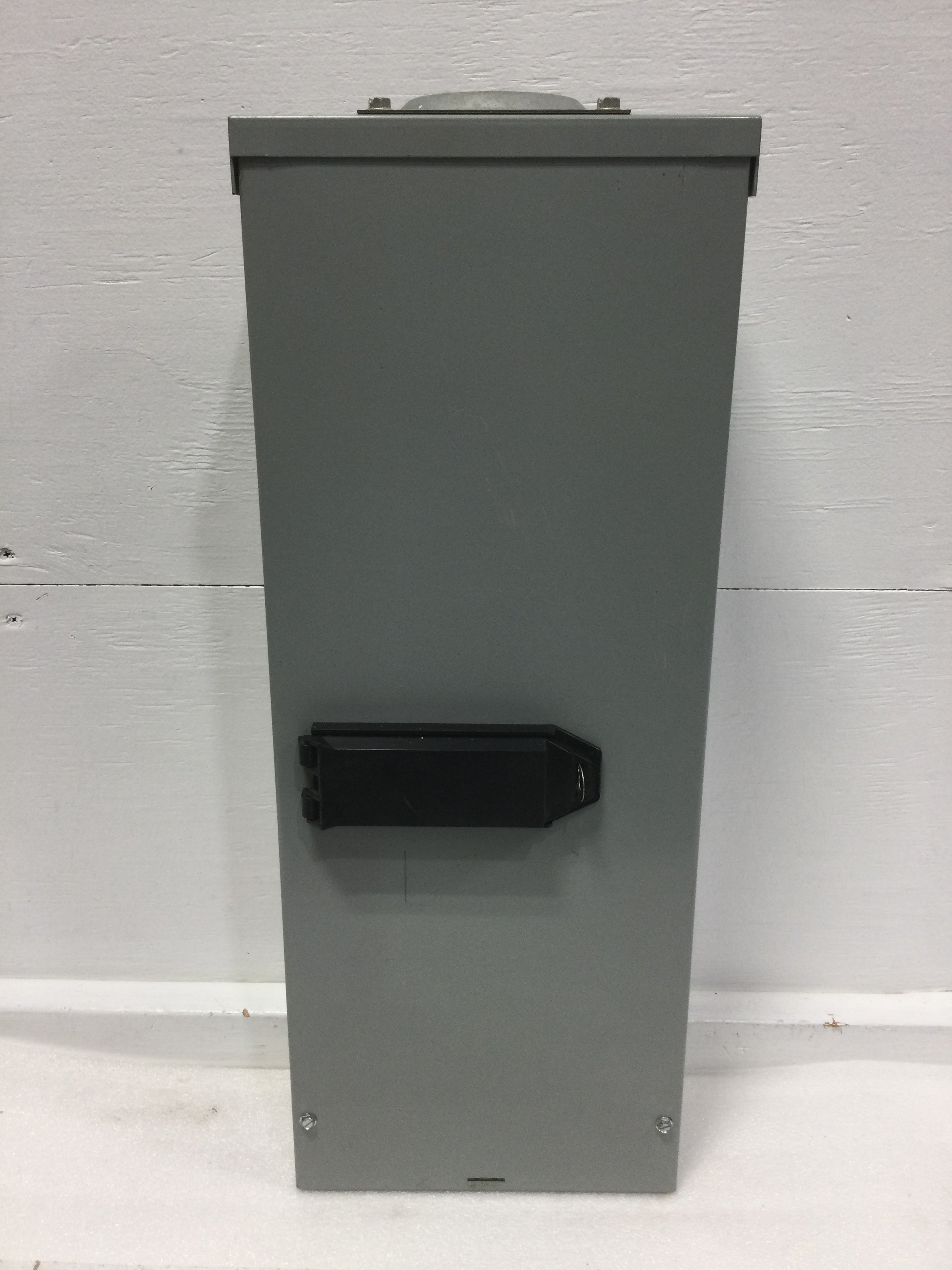 Eaton/CutlerHammer ECB150RB 225 Amp 120/240VAC Nema3R Enclosed Main B