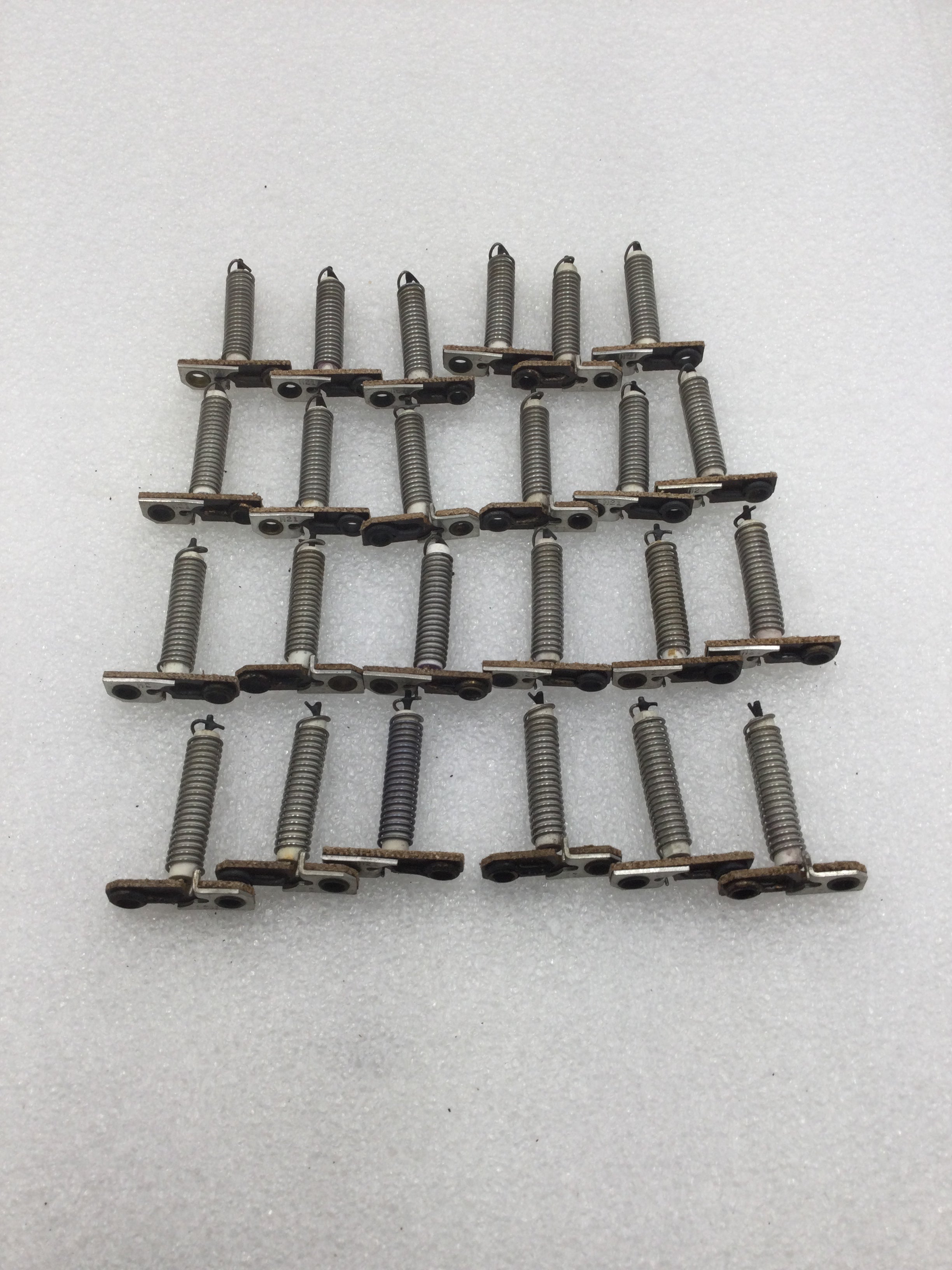 Lot Of 24 Furnas H21 Thermal Overload Heating Element Lot Of 24 Furnas H21 Thermal Overload Heating Element