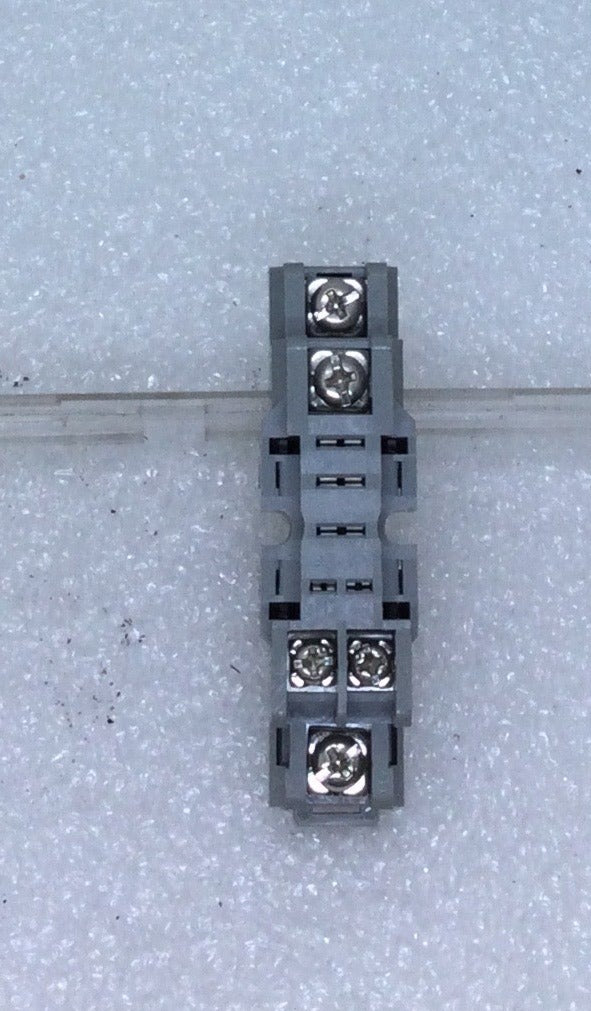 Idec SH1B-05A Base Relè Presa NUOVA Spedizione Lo Stesso Idec SH1B-05A Base Relè Presa NUOVA Spedizione Lo Stesso