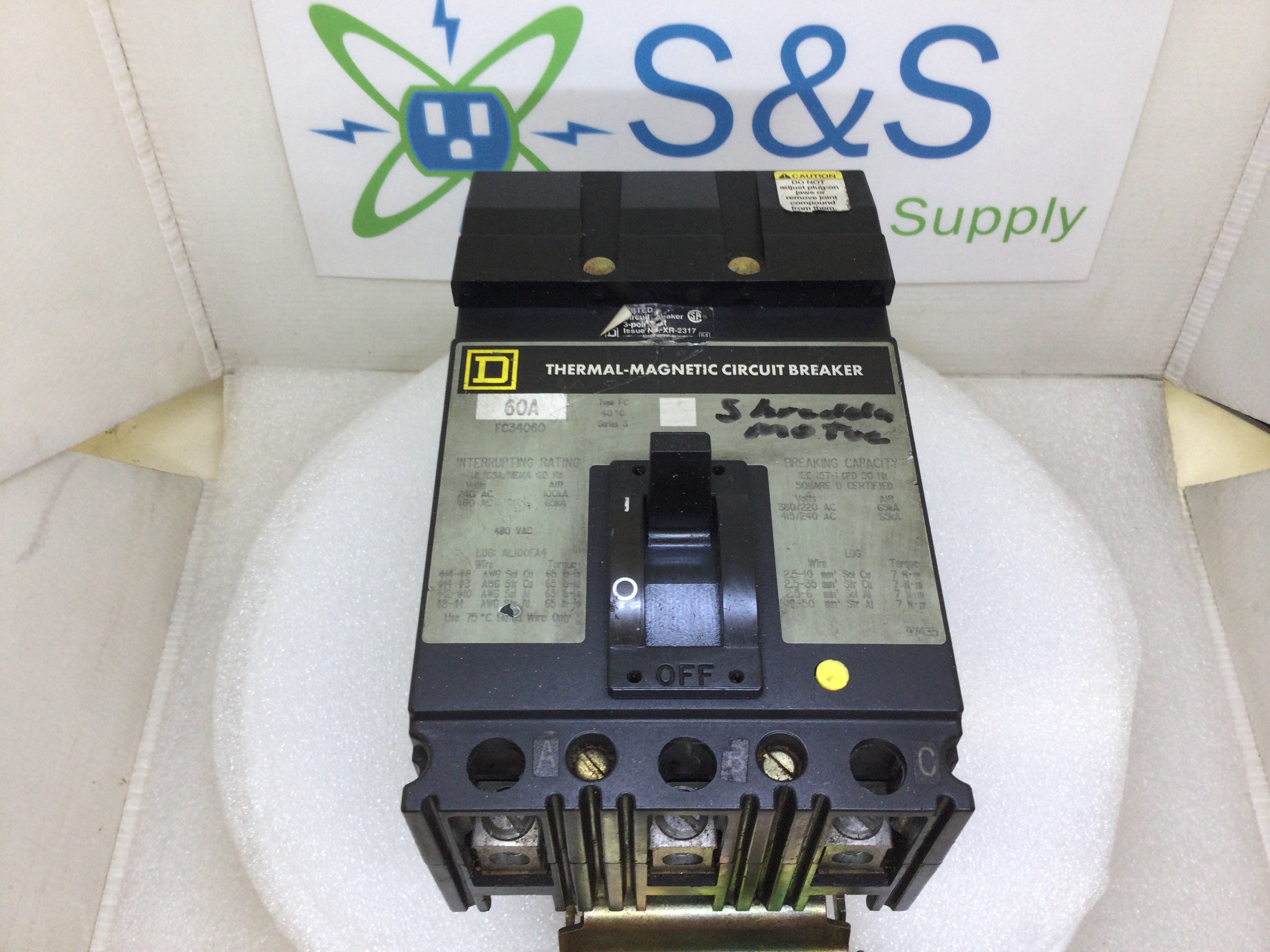 Interruttore Quadrato Square D FC34060 60A 480V 3 Poli – Ricondizionato Funzionante