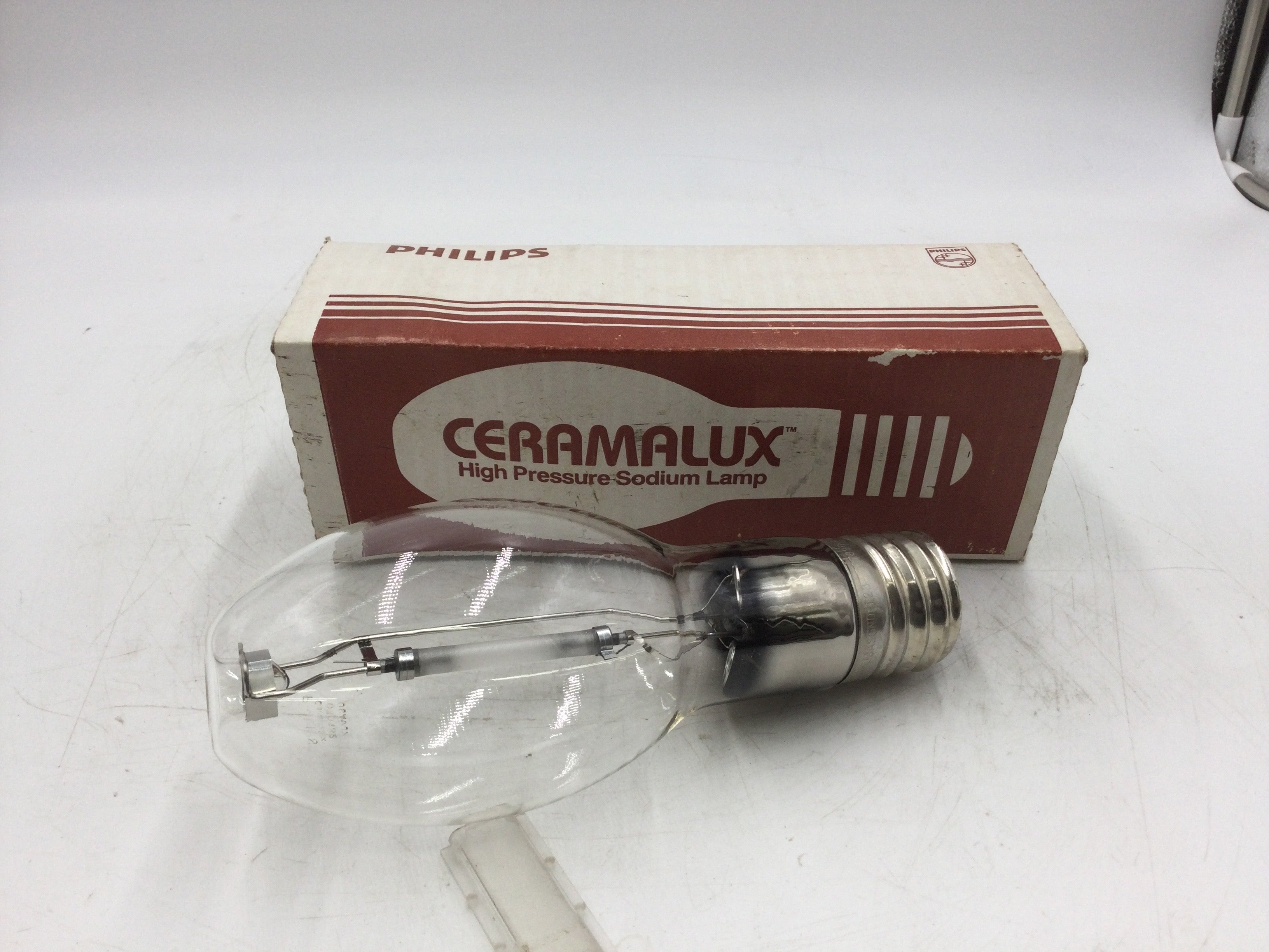 Philips 70W ED23 High Pressure Sodium Bulb | C70S62/ALTO Philips 70W ED23 High Pressure Sodium Bulb | C70S62/ALTO