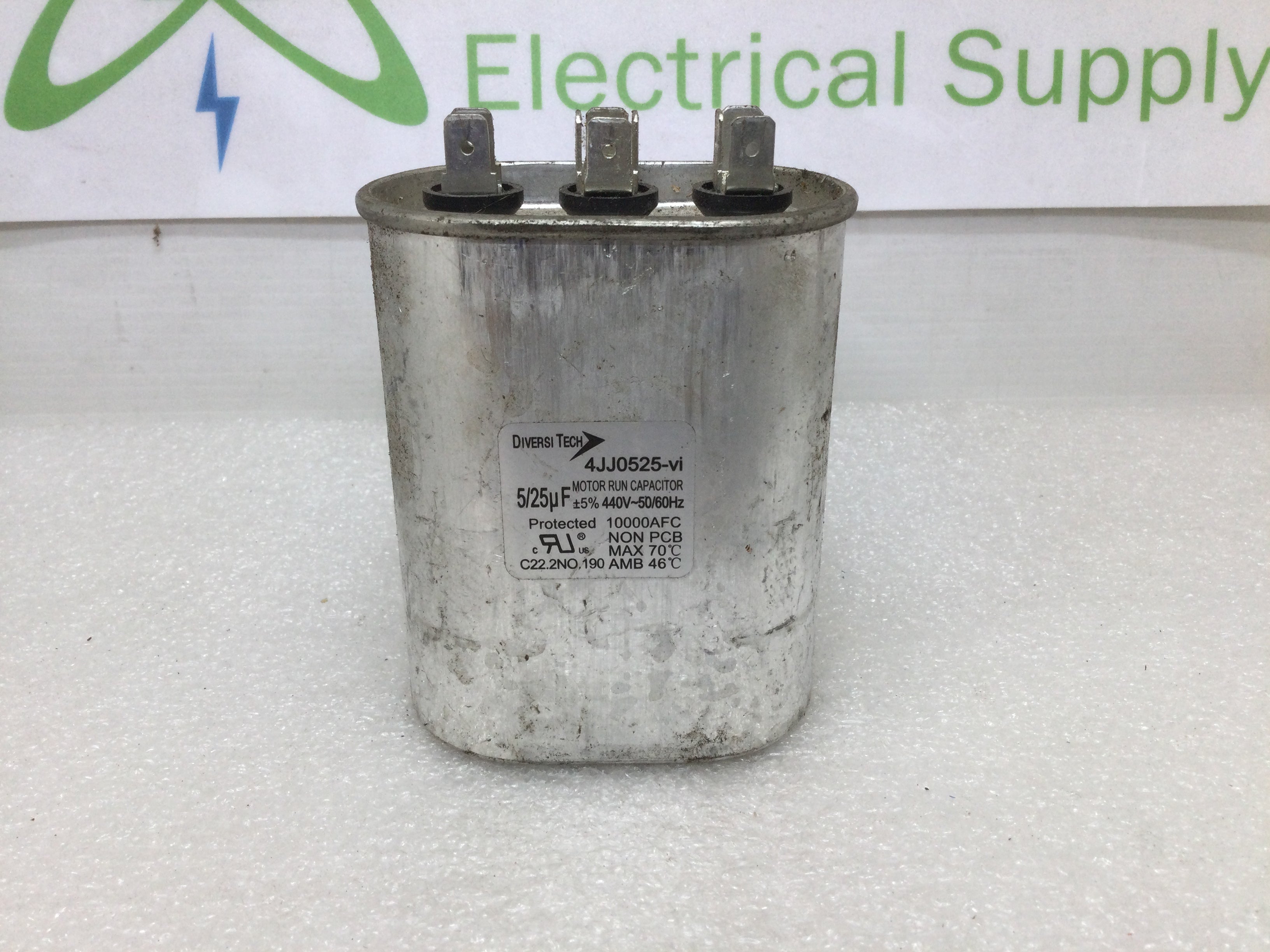 DiversiTech 4JJ0525-VI 25+5µF 440 VAC Motor Run Oval Capacitor