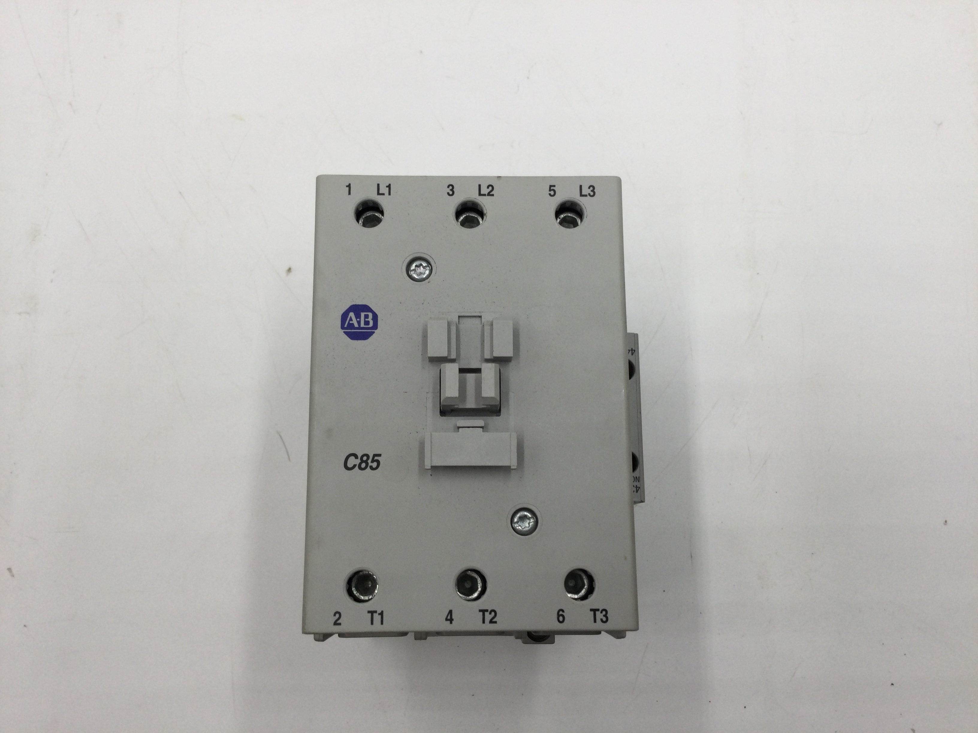 Allen-Bradley 100-C85*00 /100-C85KD10 Contactor 100 Amp 690VDC IEC 609