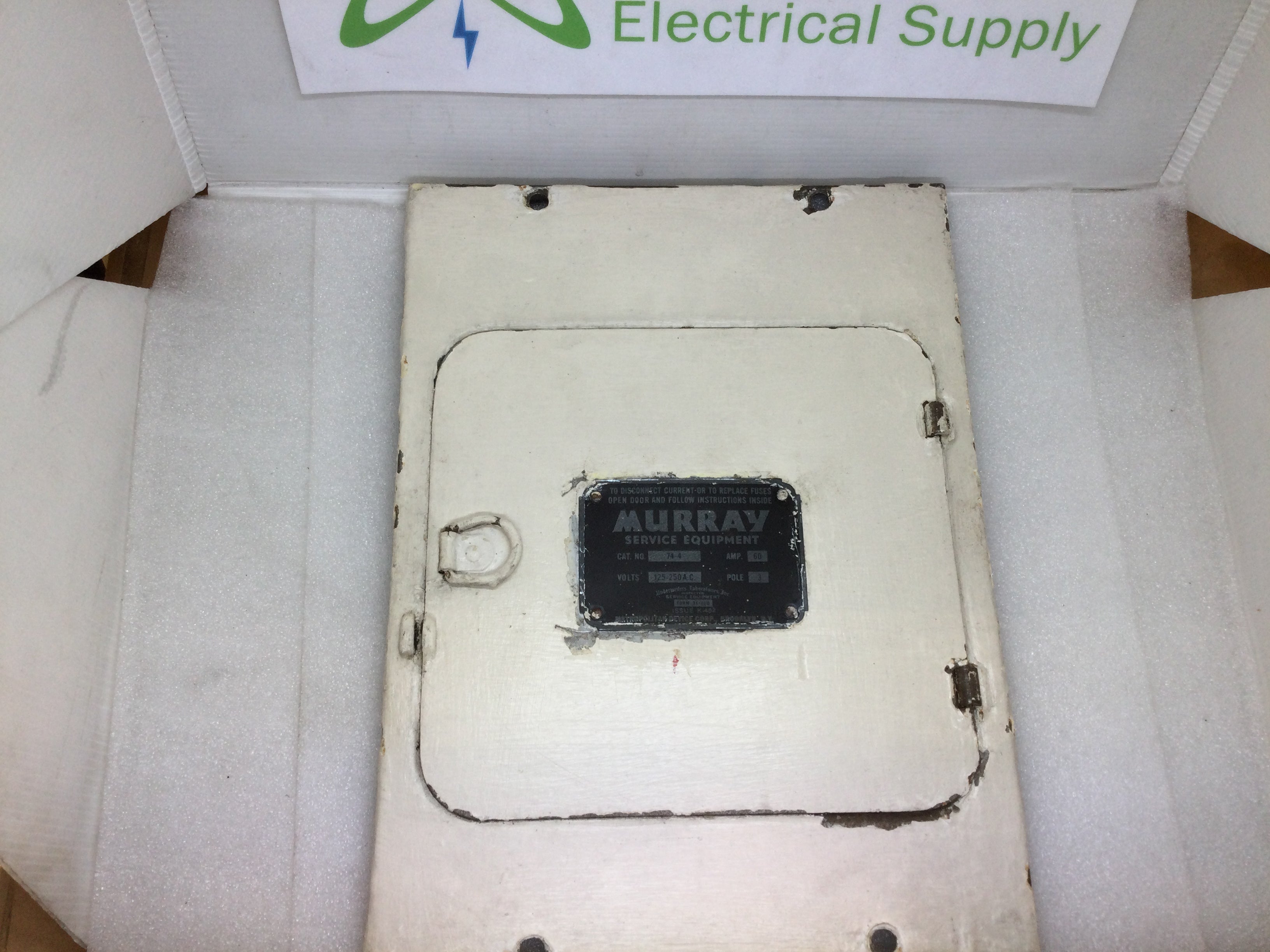 Murray 744 60 Amp 4 Space 120/240V Panel Door Only