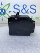 Crouse-Hinds/Murray MH2020 20 Amp 2 Pole 120/240V Breaker - Closed Stab - Flaw