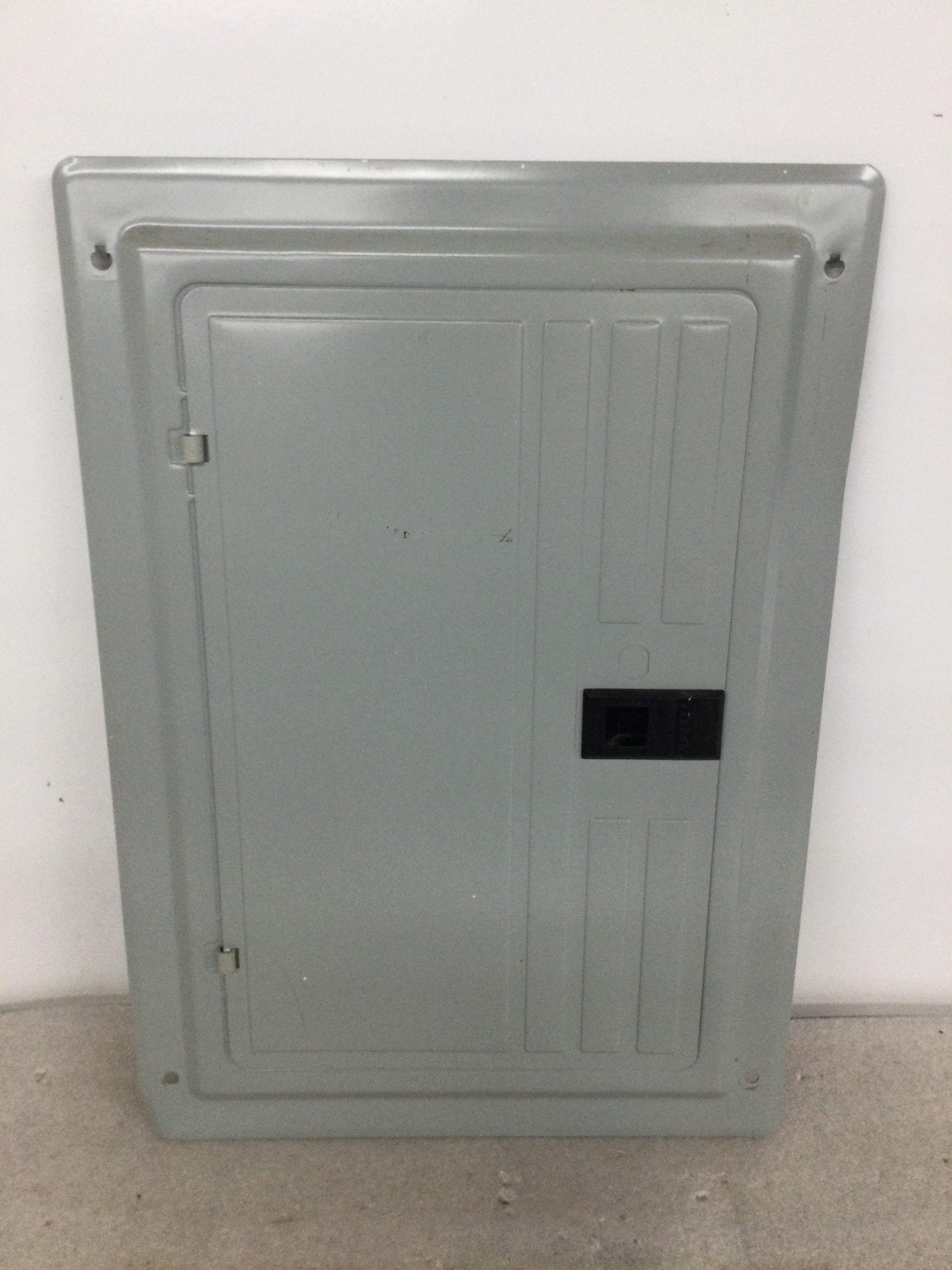 Murray Panel Box Murray LC1224L1125 125 Amp 120/240V Type 1 Enclosure Panel Door with D