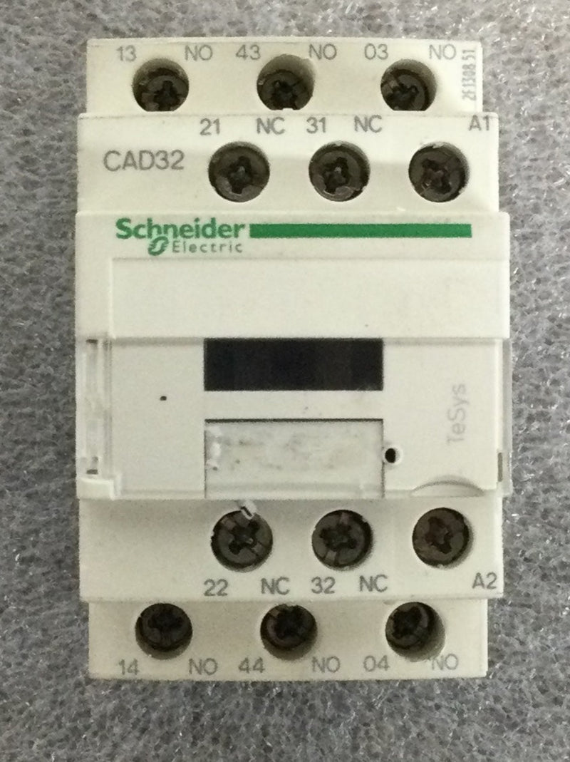 Schneider Electric CAD32 Control Relay 230v 50/60hz 5 Pole 10 Amp DIN Rail Mount