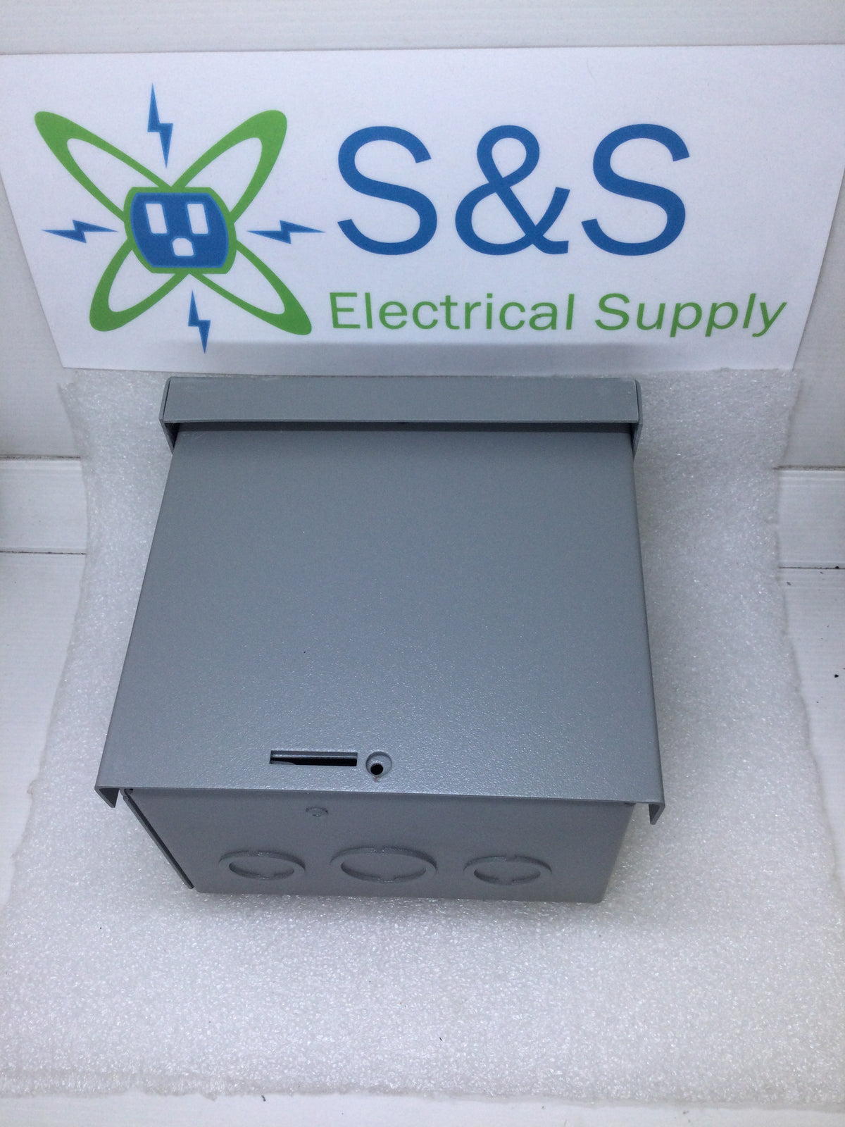 Hubbell Wiegmann RSC060604RC Outdoor Enclosure 6x6x4 NEMA 3R Screw Cov