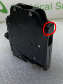 Crouse-Hinds MM115L 15 Amp 1 Pole 120/240V Circuit Breaker - Flaw