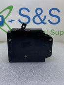 Crouse-Hinds MM115R 15 Amp 1 Pole 120/240V Circuit Breaker - Flaw