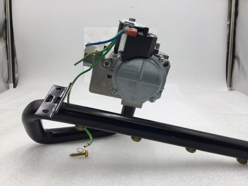 White Rodgers Gemini 36J24-618 Furnace Gas Valve EF32CW210 with Manifold