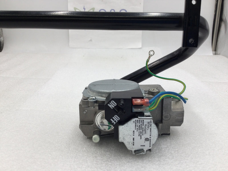 White Rodgers Gemini 36J24-618 Furnace Gas Valve EF32CW210 with Manifold