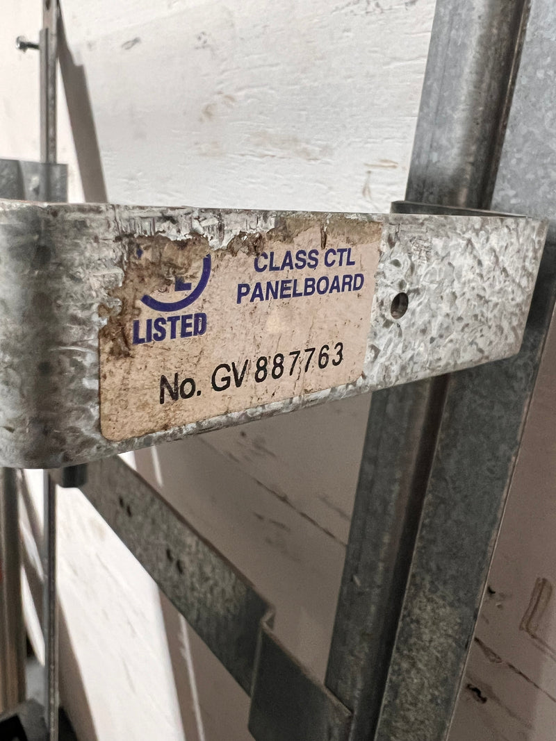 Siemens P1C42ML400ATS 400 Amp 208y/120 3ph 4w Panelboard & Deadfront