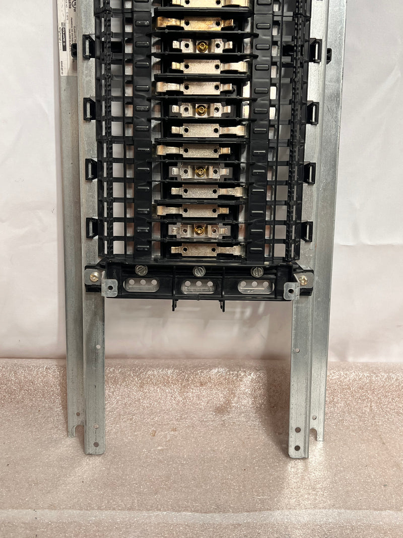 Square D NQOB/NQOD Class CTL Panelboard 225 Amp30 Space Main Lug Guts
