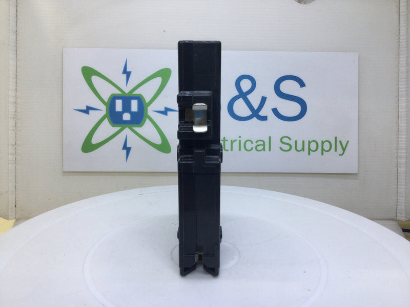 Square D/Homeline HOM115PDF 15 Amp 1 Pole 120V Neutral Style Circuit Breaker