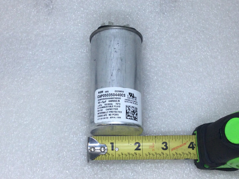 Goodman CAP050350440CS 35+5uf +/-6% 440/370VAC/B 50/60Hz Capacitor