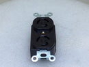 Hubbell 4700 15 Amp 125V Twist-Lock Duplex Grounding Outlet