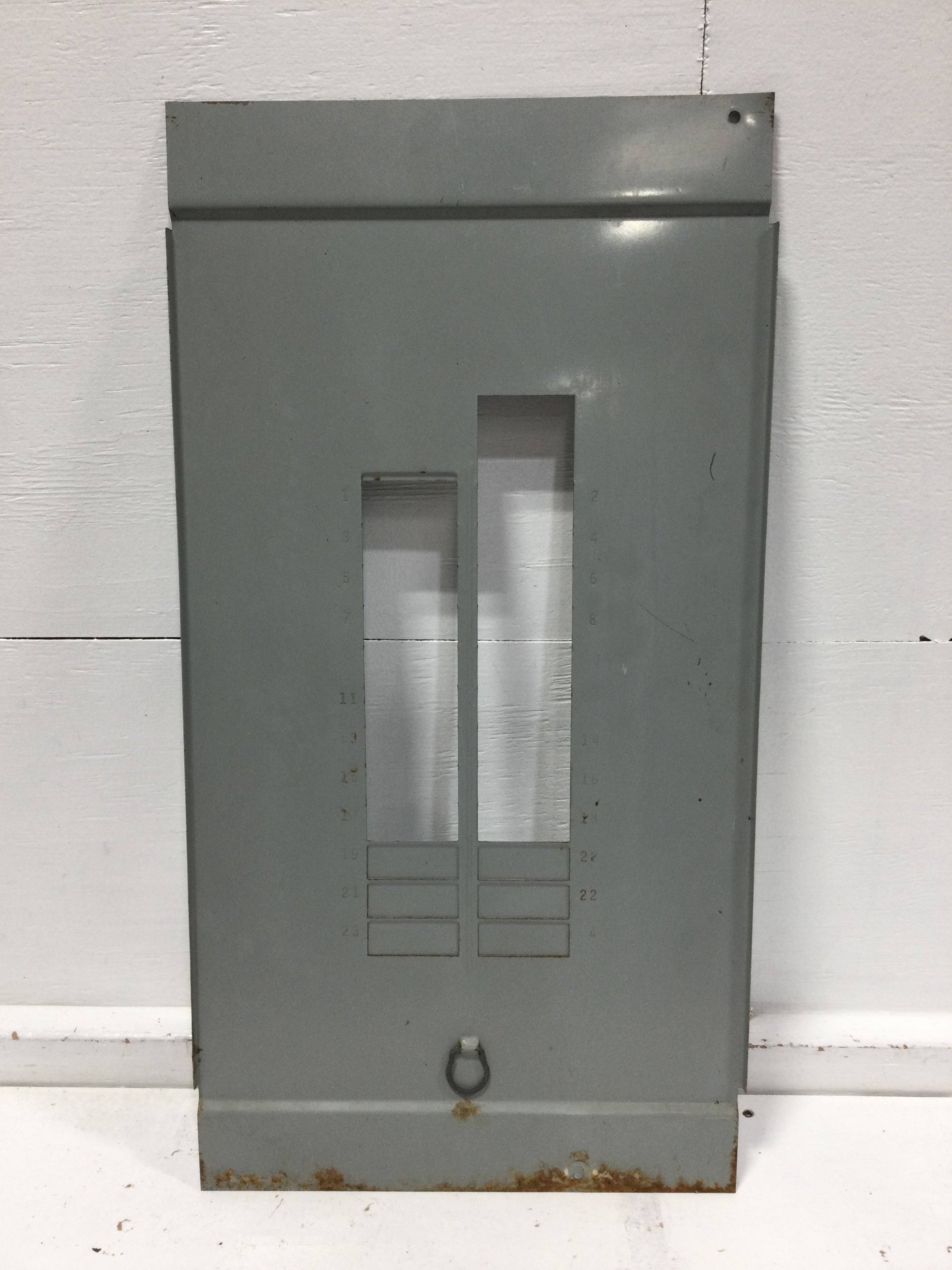 Siemens W2424MC1125CU 125 Amp 24 Space Dead Front w/Main 27