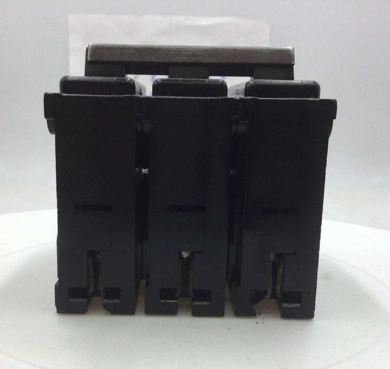 ITE- Siemens EQ-P370 70 Amp 3 Pole 240 Volt Plug-In Circuit Breaker - Flawed