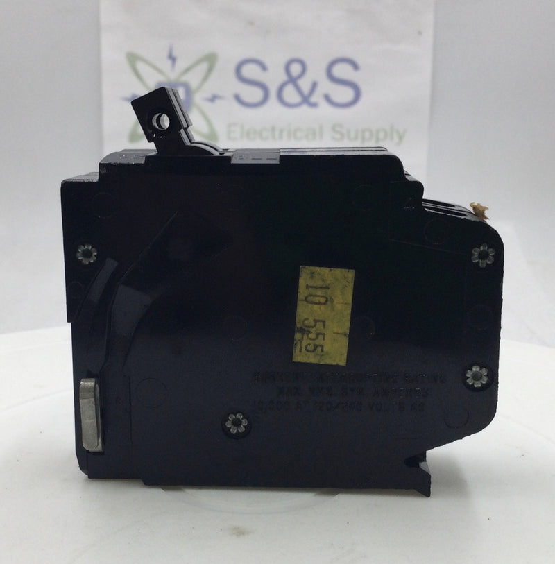 Crouse-Hinds MH215 15 Amp 2 Pole 240V Circuit Breaker - w/ Left & Right Hooks