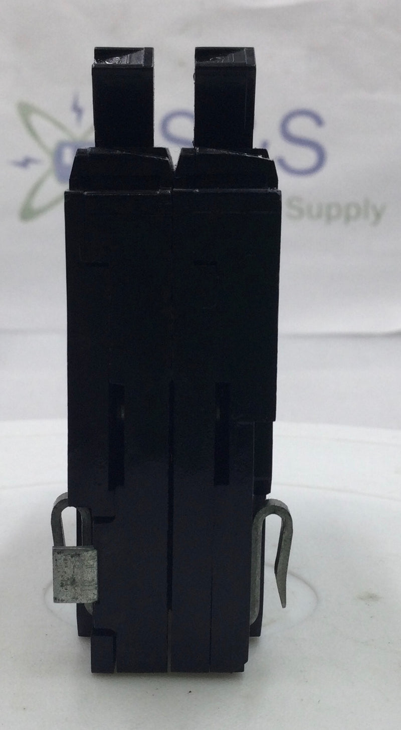 Crouse-Hinds MH215 15 Amp 2 Pole 240V Circuit Breaker - w/ Left & Right Hooks