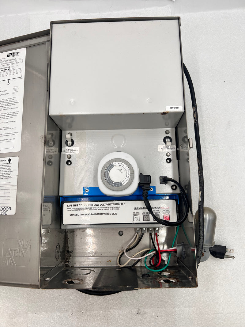 Vista Lighting MT-600 120V 5A Input 11V-15V 600VA Output Low Voltage Landscape Lighting Transformer