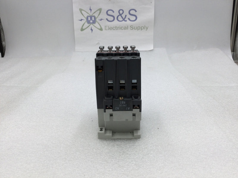 ABB AE40-30 60 Amp 3 Pole 120-600 VAC 3-7.5 HP Contactor with 24 VDC Coil