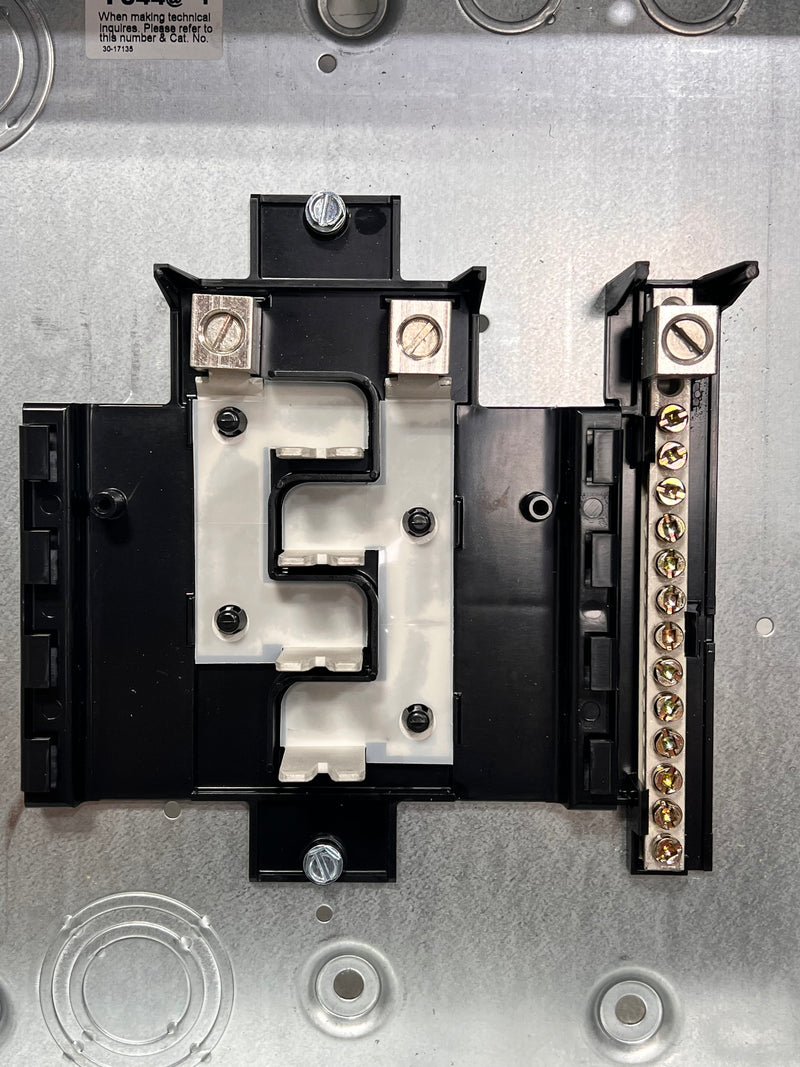 Eaton/Cutler Hammer BR816L125SP 125 Amp 8 Space 16 Indoor Main Lug Panel