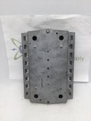 ITE/Siemens 150 Amp 8 Space/32 Circuit 120/240 VAC Load Center Guts Only 6" X 9"