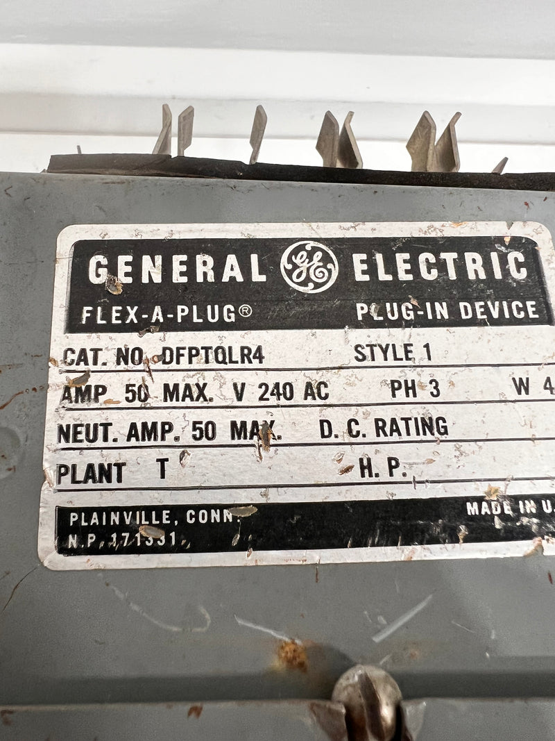 GE/General Electric DFPTQLR4 Bus Plug, 50A, 240VAC, 3 Phase 4 Wire, Plant T, Plug In Device, Type DH For DH Series Bus Ways