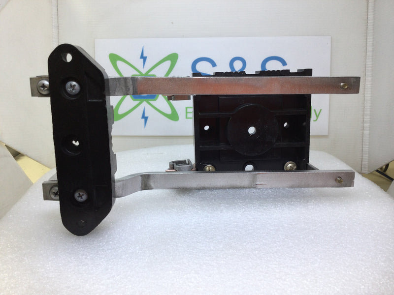 Crouse Hinds 125 Amp 120/240V 1 Phase Meter Socket Replacement