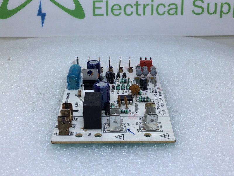 Trane BRD05765 HVAC Main Control Board Assembly