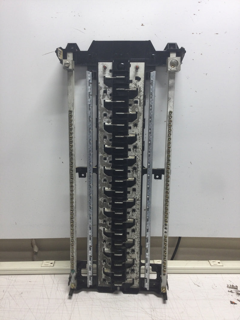 GE General Electric TM4020C80K 200 Amp 40 Space/80 Circuit Indoor Load Center Guts Only 10" X 23"