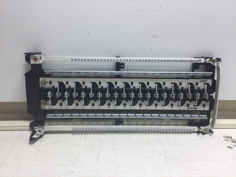 GE General Electric TM4020C80K 200 Amp 40 Space/80 Circuit Indoor Load Center Guts Only 10" X 23"