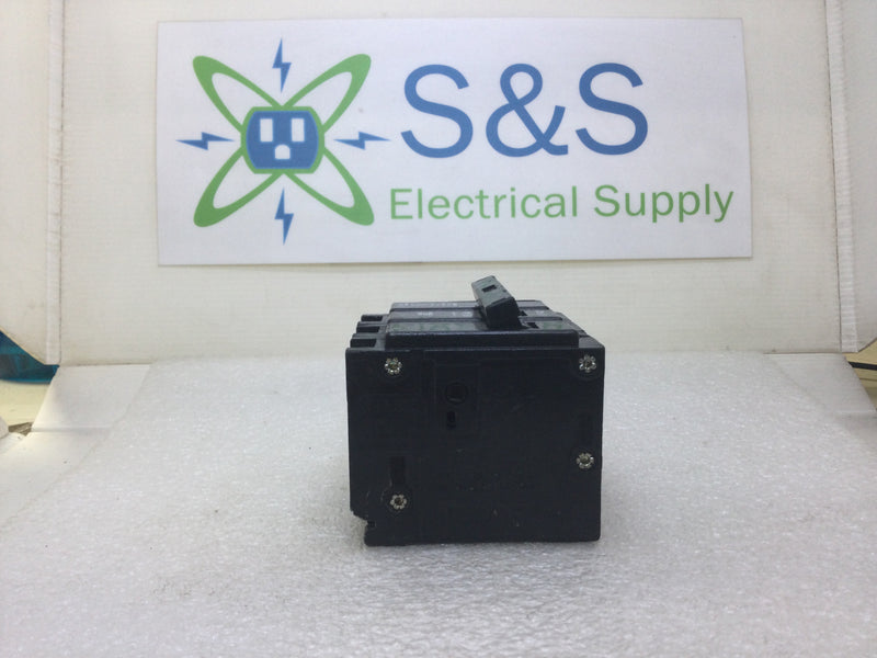 Thomas & Betts TB330 30 Amp 3 Pole 240V Circuit Breaker