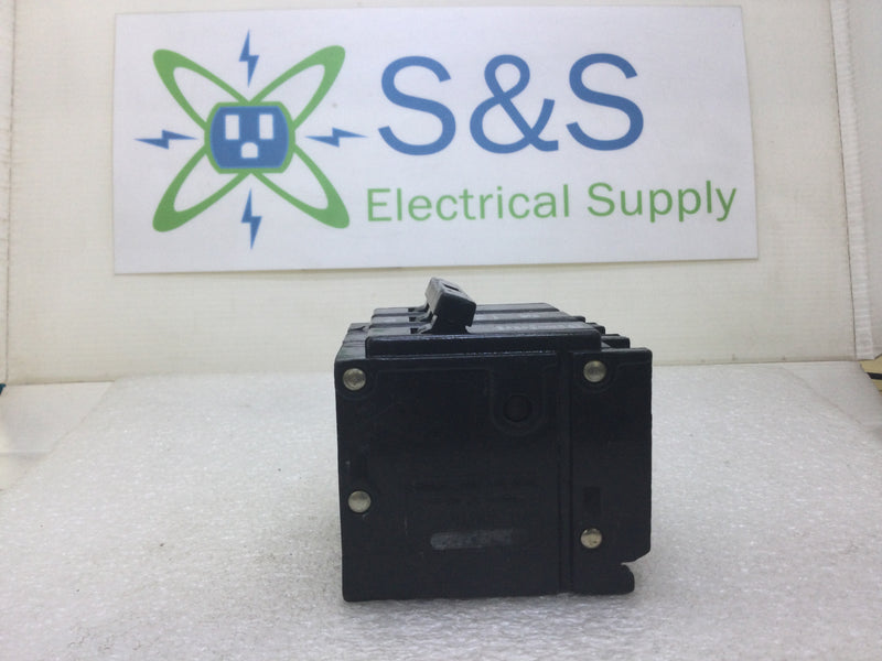 Thomas & Betts TB330 30 Amp 3 Pole 240V Circuit Breaker