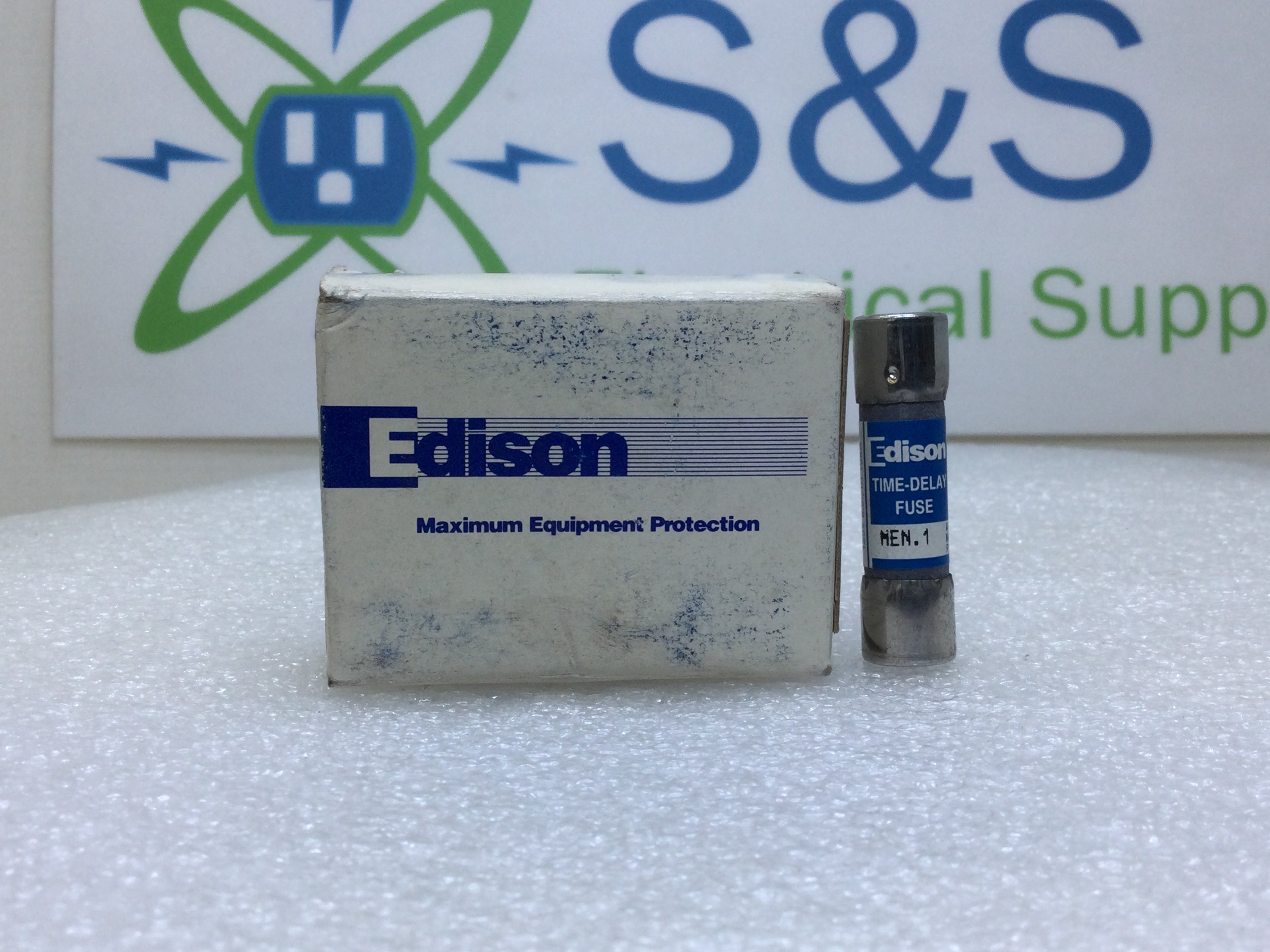 Brush Edison MEN1/10 0.1 Amp 250V Time Delay Fuse - Box of 10
