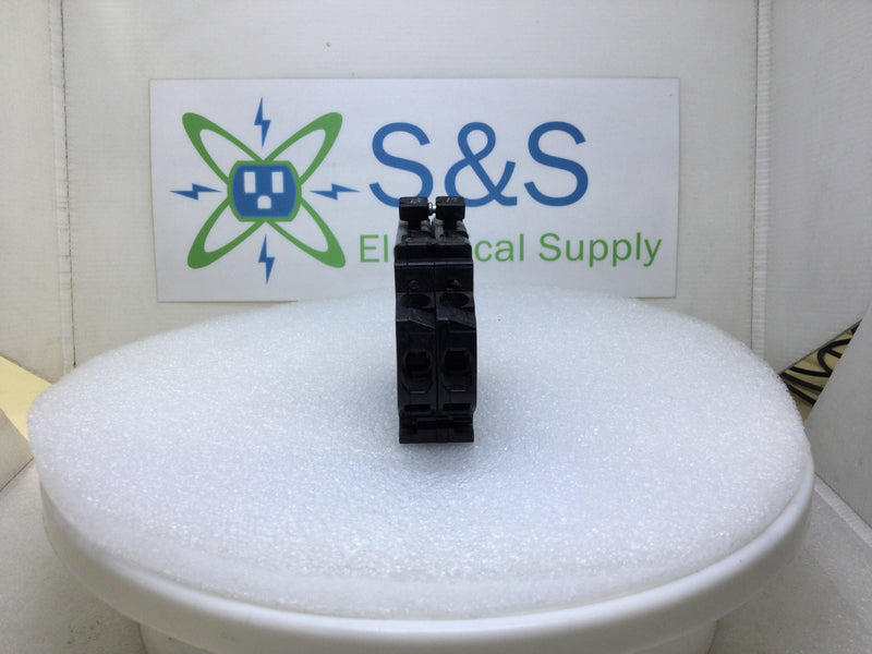 Challenger A1515 15 Amp 2 Pole 120/240V Circuit Breaker - Old Style w/ Hooks