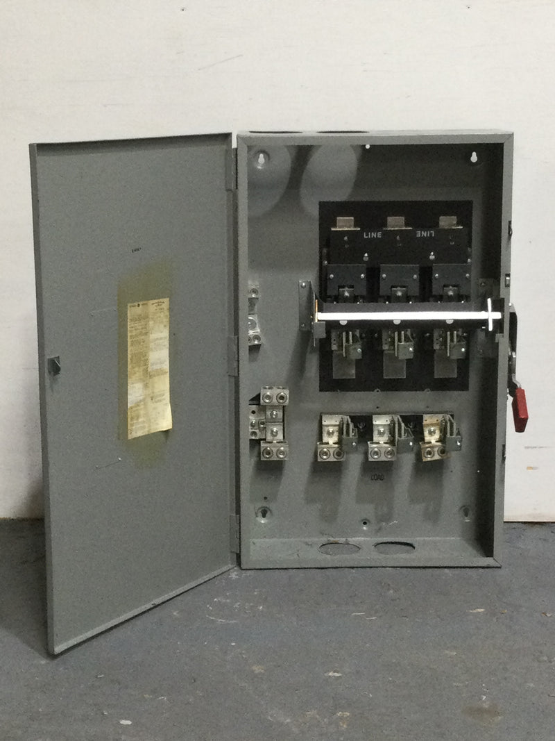 GE General Electric TH4326 600 Amp 240V 250VDC Type 1 Enclosure 3 Phase fused Disconnect