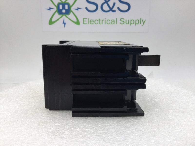 FPE Federal Pacific NES2220 20 Amp 2 Pole 240V Circuit Breaker