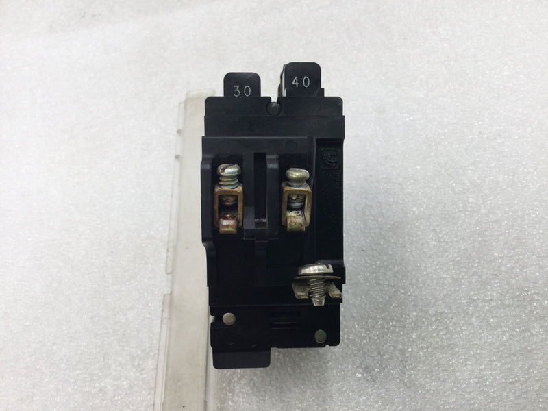 ITE/Pushmatic P3040-2 30/40 Amp 4 Pole 120/240V Twin Duplex Circuit Breaker