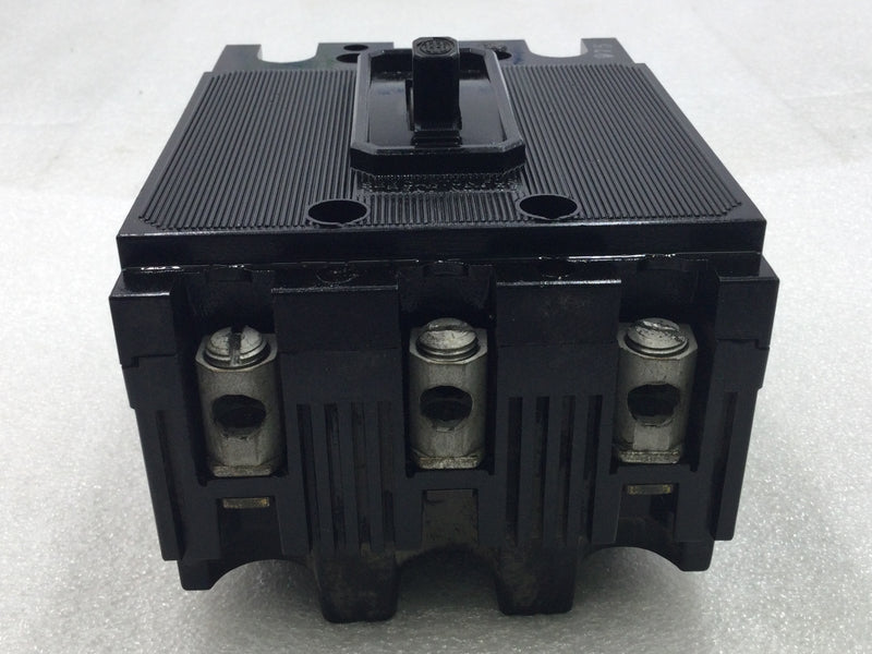 ITE EE3-B100 100 Amp 3 Pole 120/240V Circuit Breaker - Cosmetic Flaw