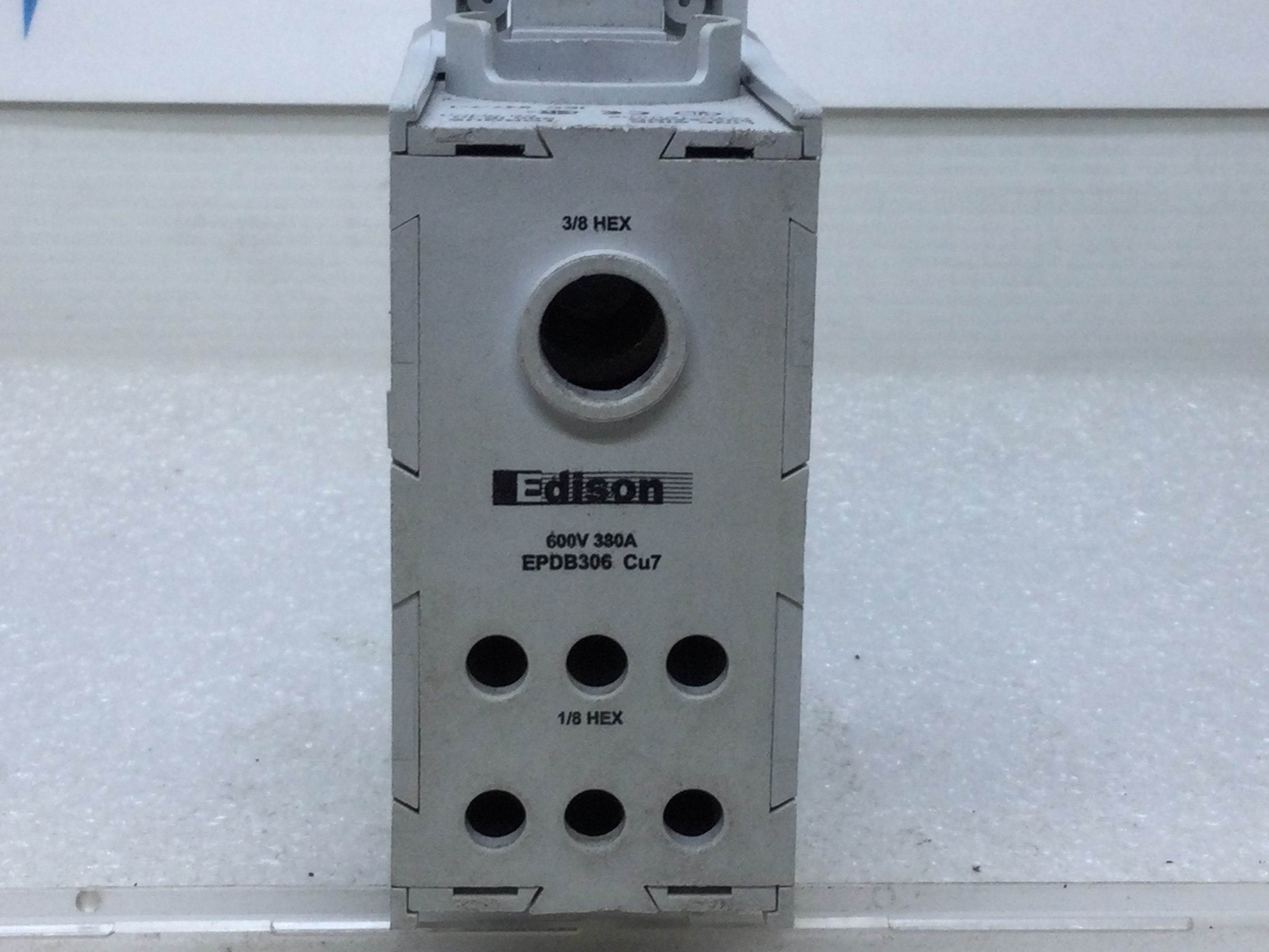 Edison Blocks Edison EPDB304 380 Amp 600V Power Distribution Block