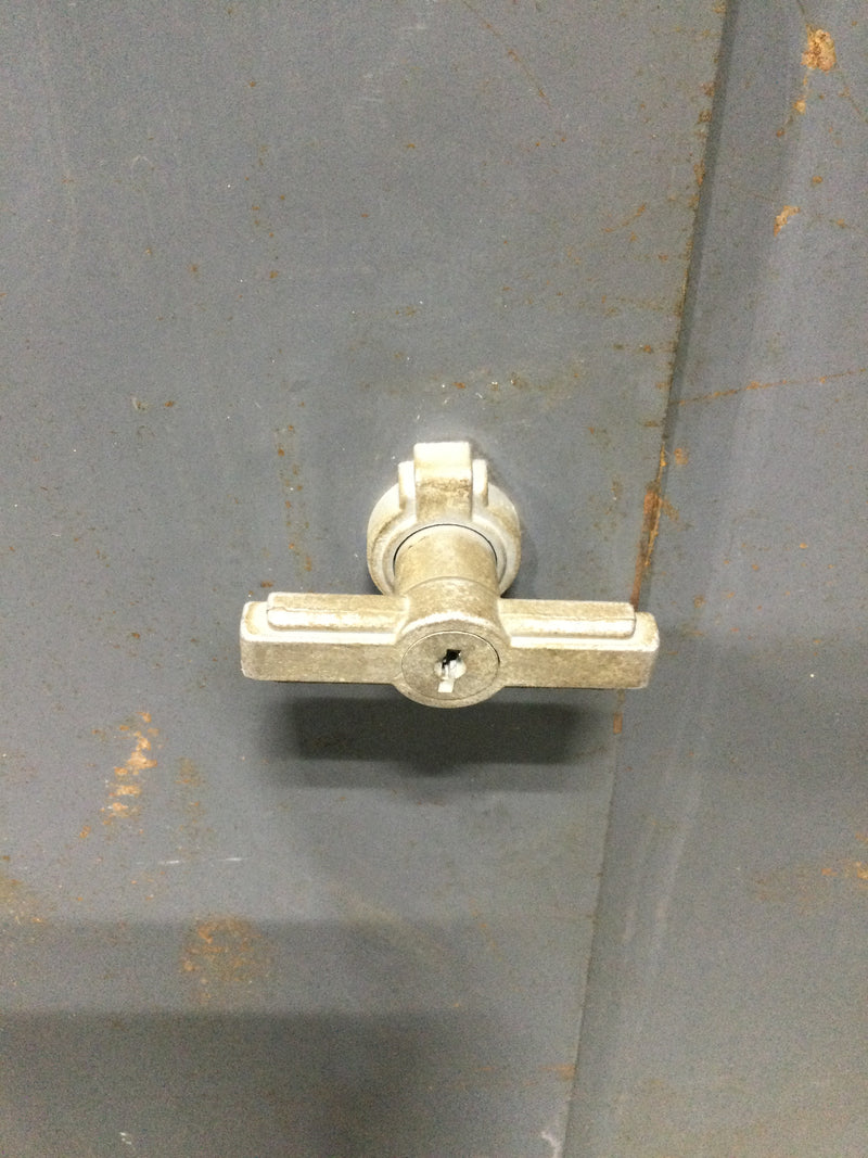 General Electric CCB Series Panelboard Style 2, 600 amp, 480Y/277-volt, 3 PH 4 Wire - panel door 70 1/4" x 35 1/4"