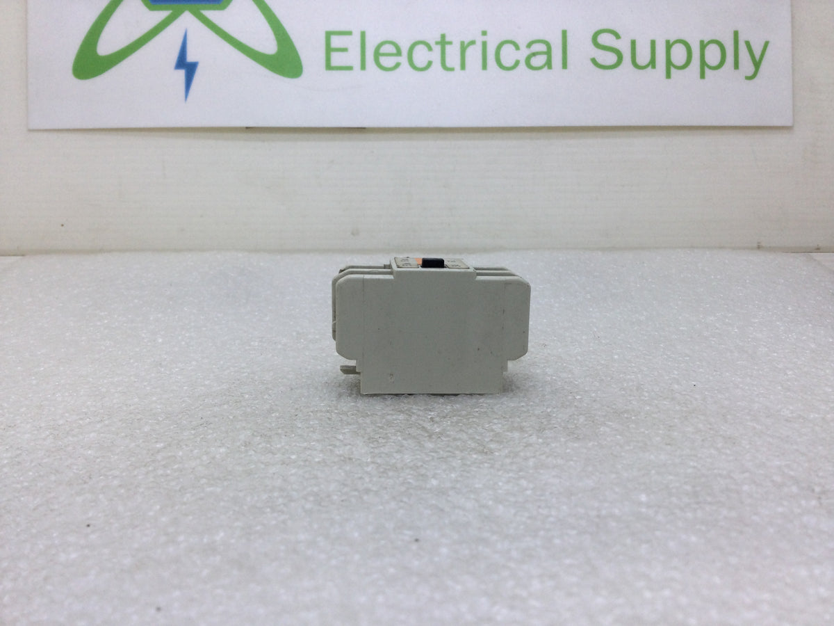 Fuji Electric SZ-A11 Auxiliary Contact Block 1 NO/1 NC 100-600 VAC 1.2