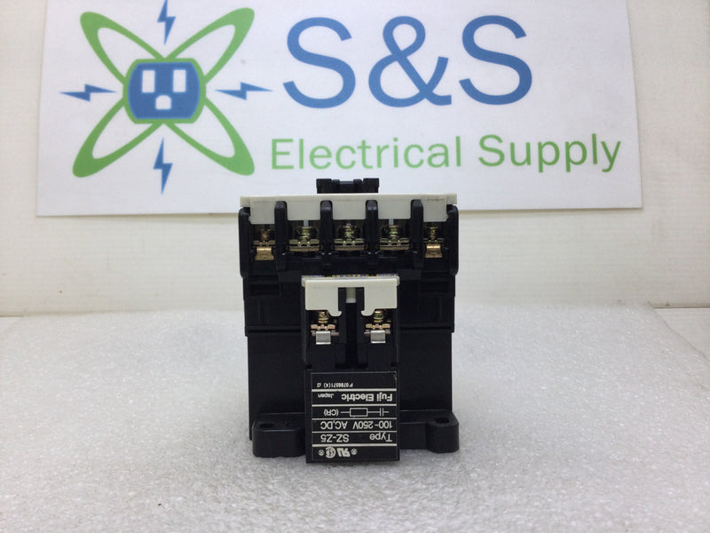 Fuji Electric SC-5-1 Magnetic Contactor 32 Amp 3 Phase 240-550 VAC wit