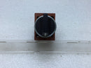 Siemens 3SB14 00-0B Selector Switch 3-Position Left Maintain Right Momentary AC-12 10 Amp AC-15 6 Amp 230V