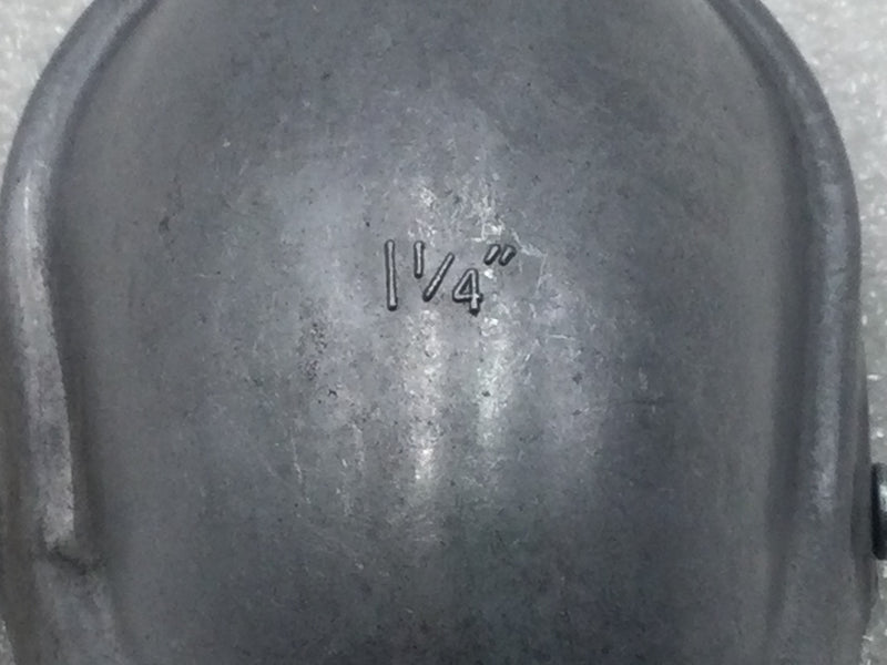 Halex 58012 1 1/4" Service Head Entrance Cap/Connector Fitting